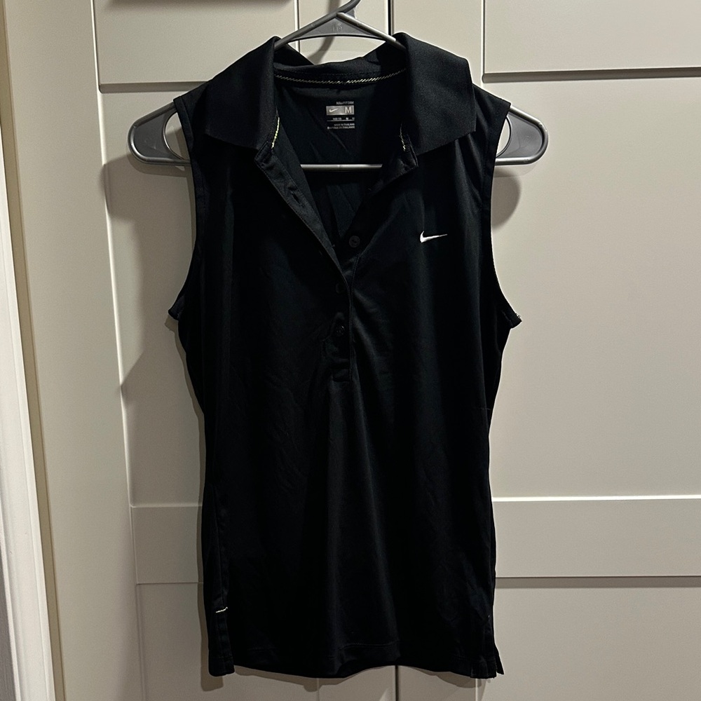Nike Women's Black Sleeveless Blouse